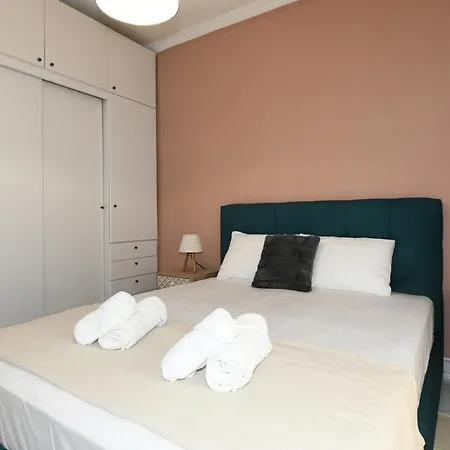 Apartment Lovely Luxury Serres