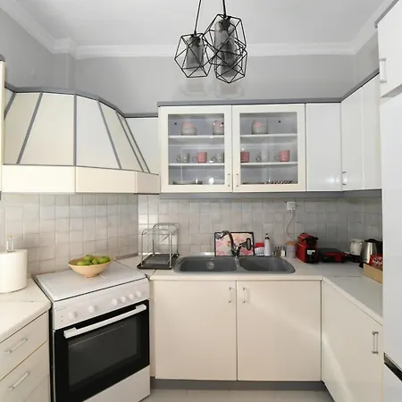 Lovely Luxury Apartment Serres