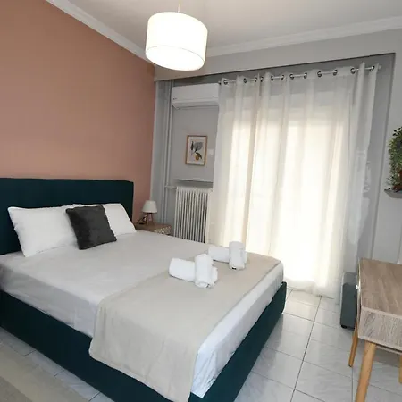 Lovely Luxury * Serres