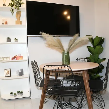 Lovely Luxury Apartment Serres